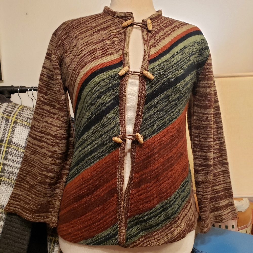 Three Feet Off  Multicolor Striped Women's Sweater